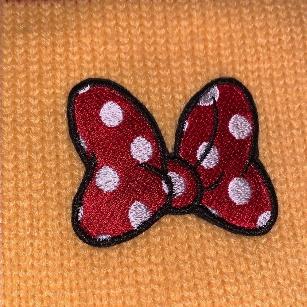 Disney Minnie Mouse Knit Patch Embellished Embroidered Polka Dot Winter Scarf